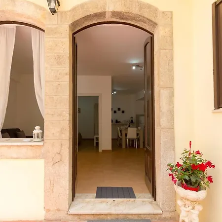 Valverde E Apartment