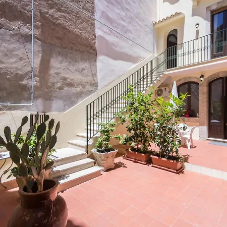 Valverde E Apartment
